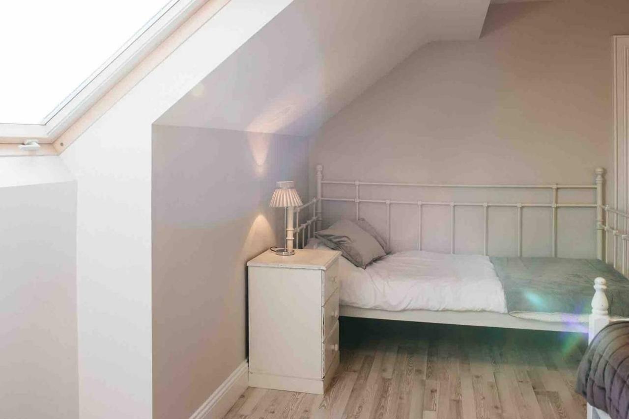 Hill House Apartment Maghera  Екстериор снимка